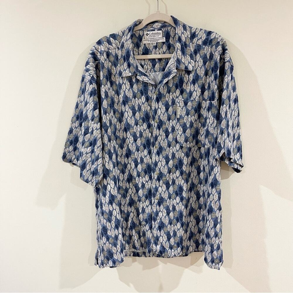 Columbia Blue and Gray Casual Button Down Shirt Short Sleeves Men’s size XXL